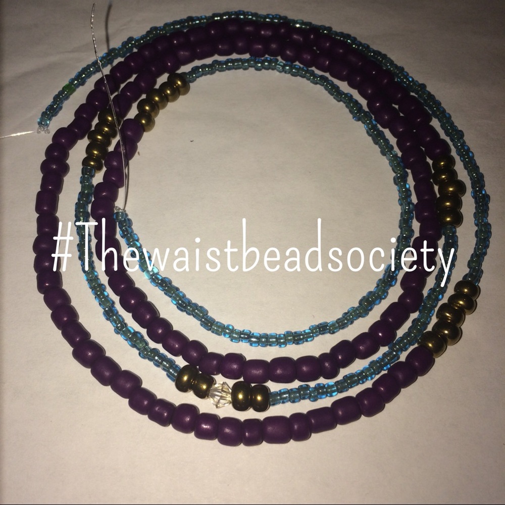 Waist beads